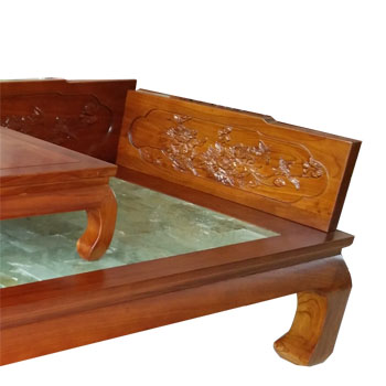 玉石罗汉床